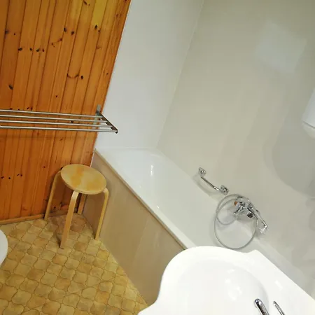 Tatil Evi Cozy, Wooden With Deck Heure
